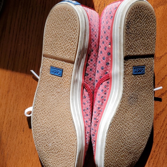 Red sequined Keds tennis shoes signature Taylor Swift. Size 7 1/2 slightly worn! - Picture 3 of 4